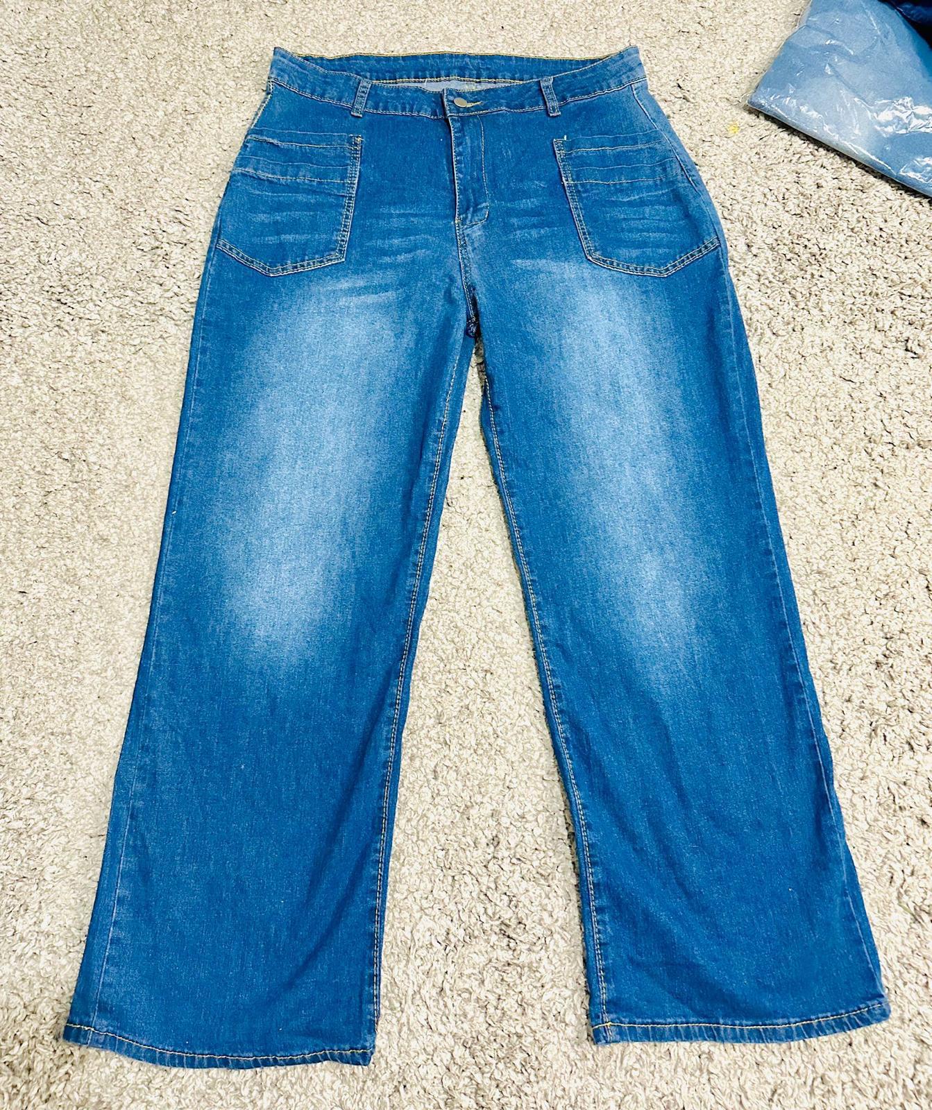 Jeans Femme – Coupe Droite Classique et Confort Ultime