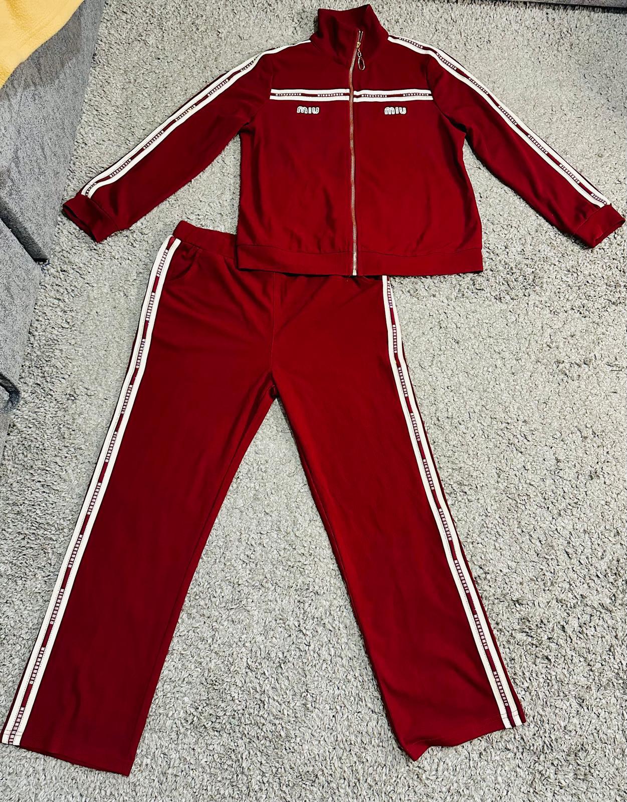 Ensemble en coton pour femme – Élégance et confort (pièce unique)