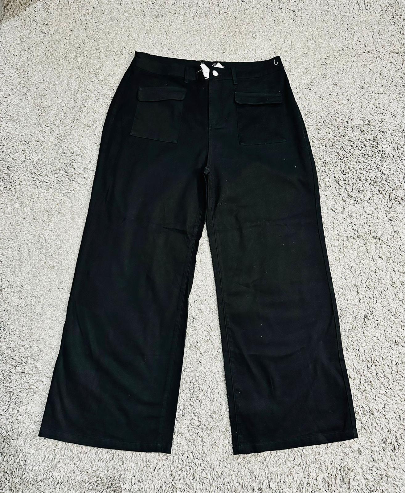 Magnifique pantalon Noir grande taille (pièce unique)