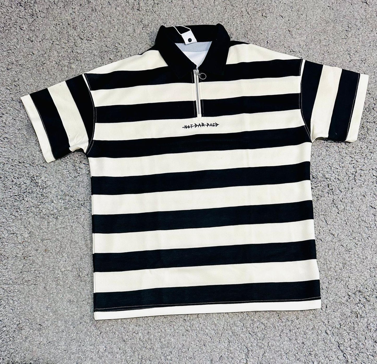 Beau polo à manches courtes