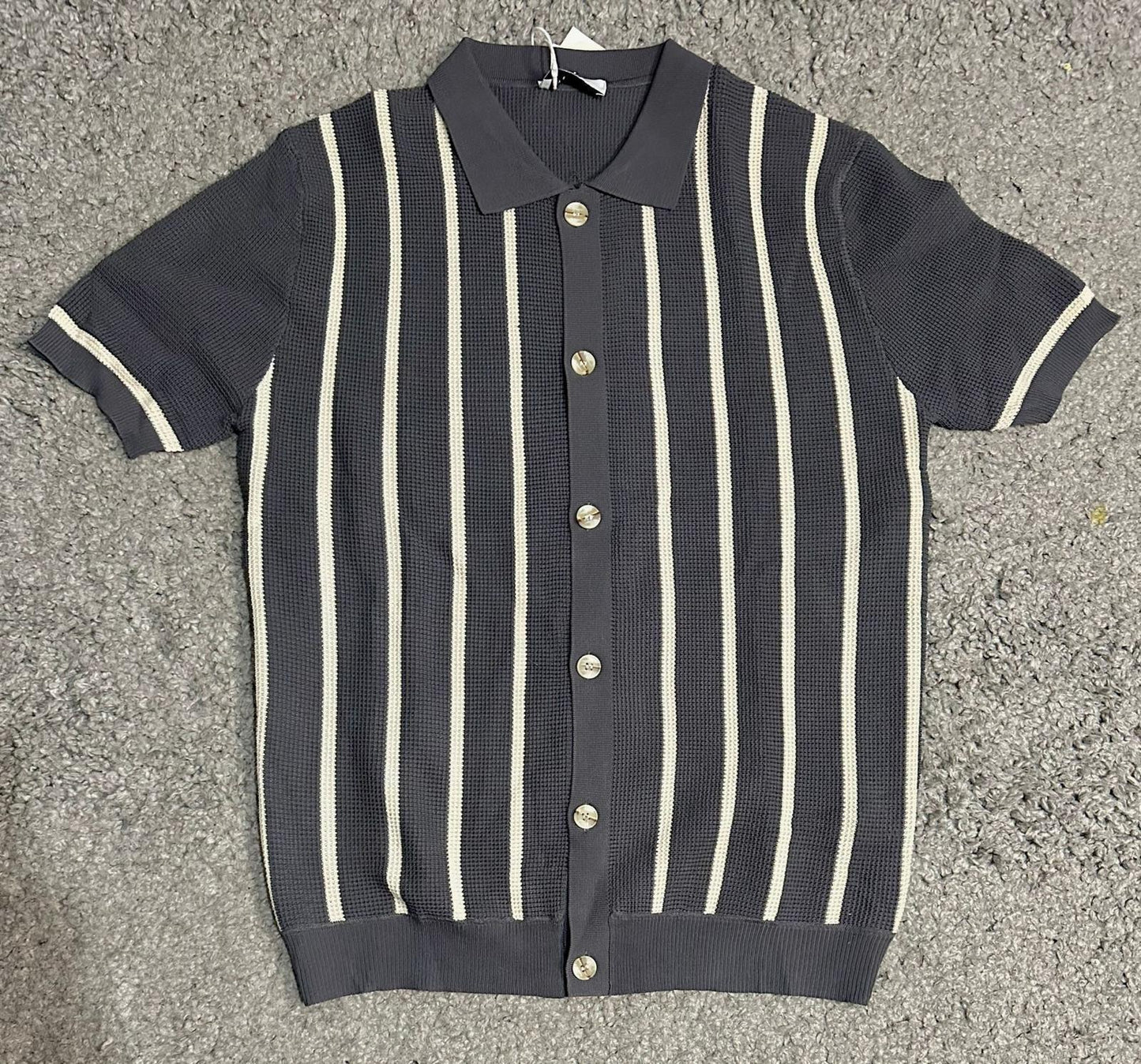 Chemise à manches courtes - Élégant et confortable